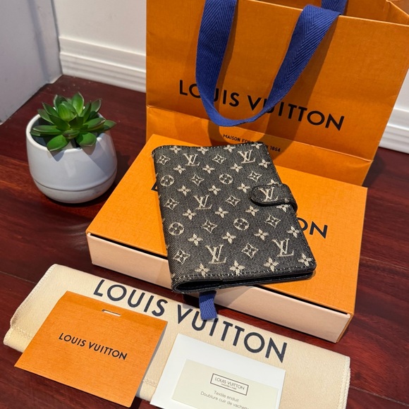 SOLD - 💎RARE Authentic Louis Vuitton Monogram Denim Agenda PM - Picture 3 of 16